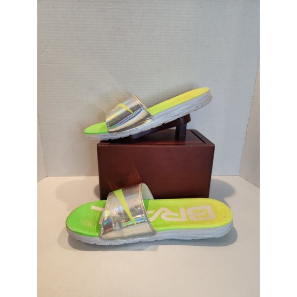 HTF 2016 Nike Benassi Solarsoft Team Brasil Men\'s 11 Slides Sandals World Cup ⚽️ main image 5